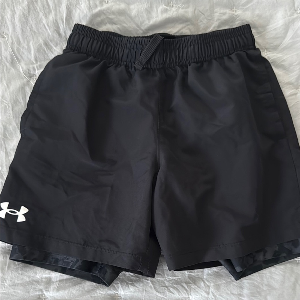 Under Armour Black Athletic Compression Shorts